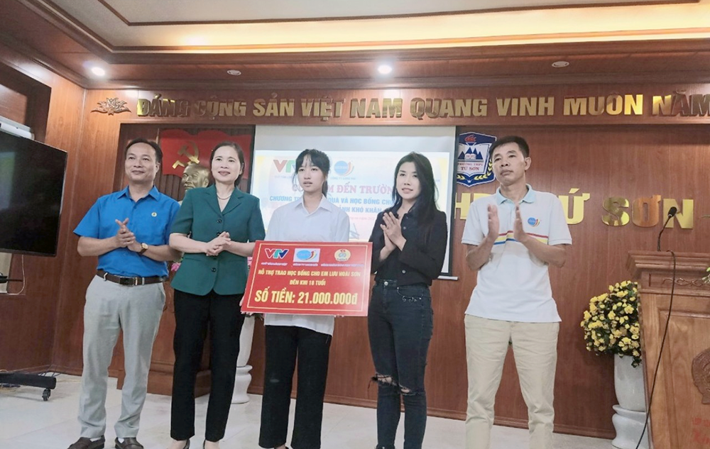 Quỹ Tấm lòng Việt thực hiện dự án “Viết tiếp ước mơ” tại tỉnh Bắc Giang