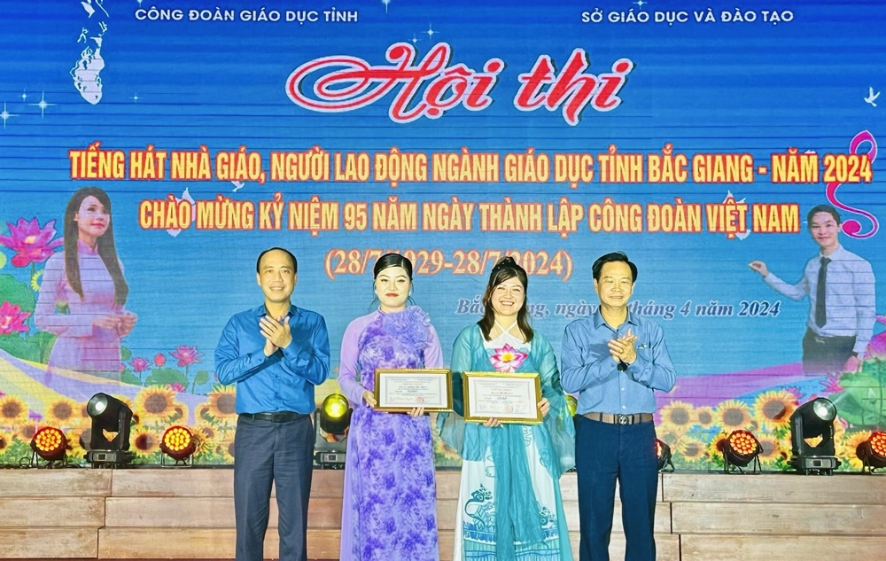Sôi nổi Hội thi tiếng hát nhà giáo năm 2024|https://sgd.bacgiang.gov.vn/zh_CN/chi-tiet-tin-tuc/-/asset_publisher/ygLgruflAjDS/content/soi-noi-hoi-thi-tieng-hat-nha-giao-nam-2024