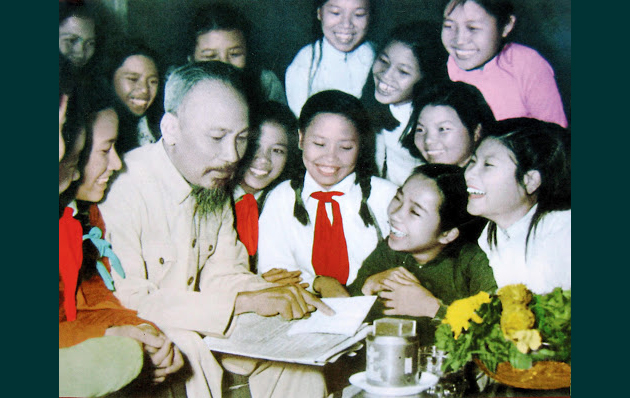 Chủ tịch Hồ Chí Minh - Tinh hoa và khí phách dân tộc; cả một đời vì nước vì non...