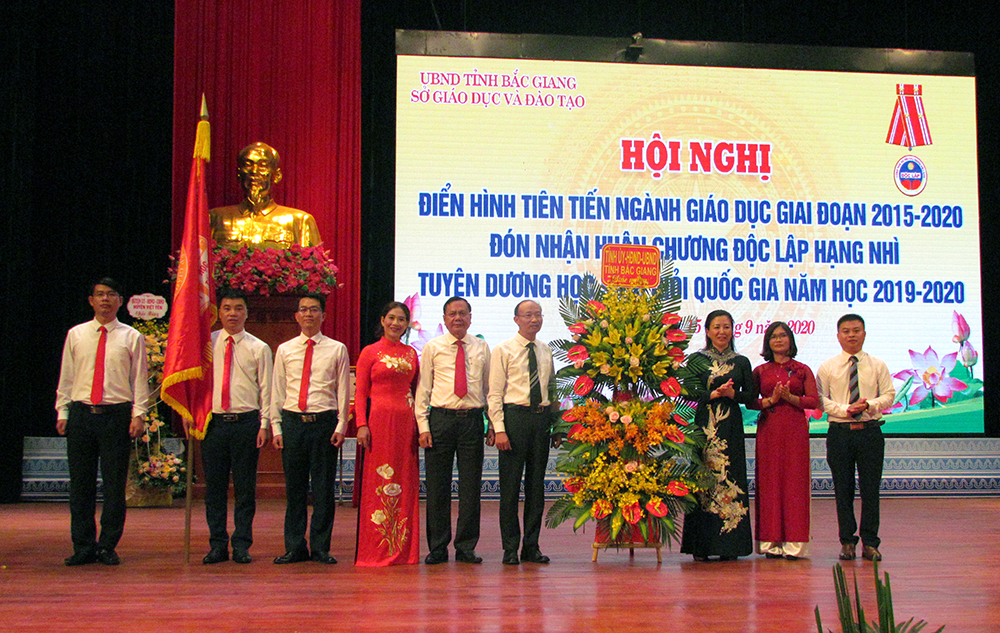 Sở Giáo dục Bắc Giang hoàn thành xuất sắc chỉ tiêu Nghị quyết Đại hội Đảng bộ tỉnh lần thứ XVIII nhiệm kỳ 2015-2020
