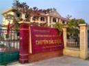 Năm học mới, trường THPT Chuyên Bắc Giang tiếp tục giữ vững và tô thắm lá cờ truyền thống