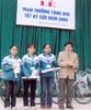 Trường THPT Ngô Sĩ Liên trao thưởng, tặng quà cho học sinh nhân dịp Tết Kỷ Sửu 2009